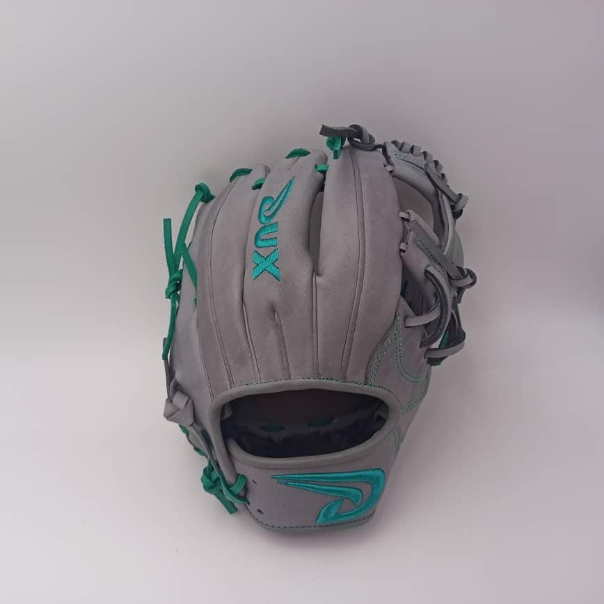 Taurus Grey/Mint Pro Collection - 11.5”