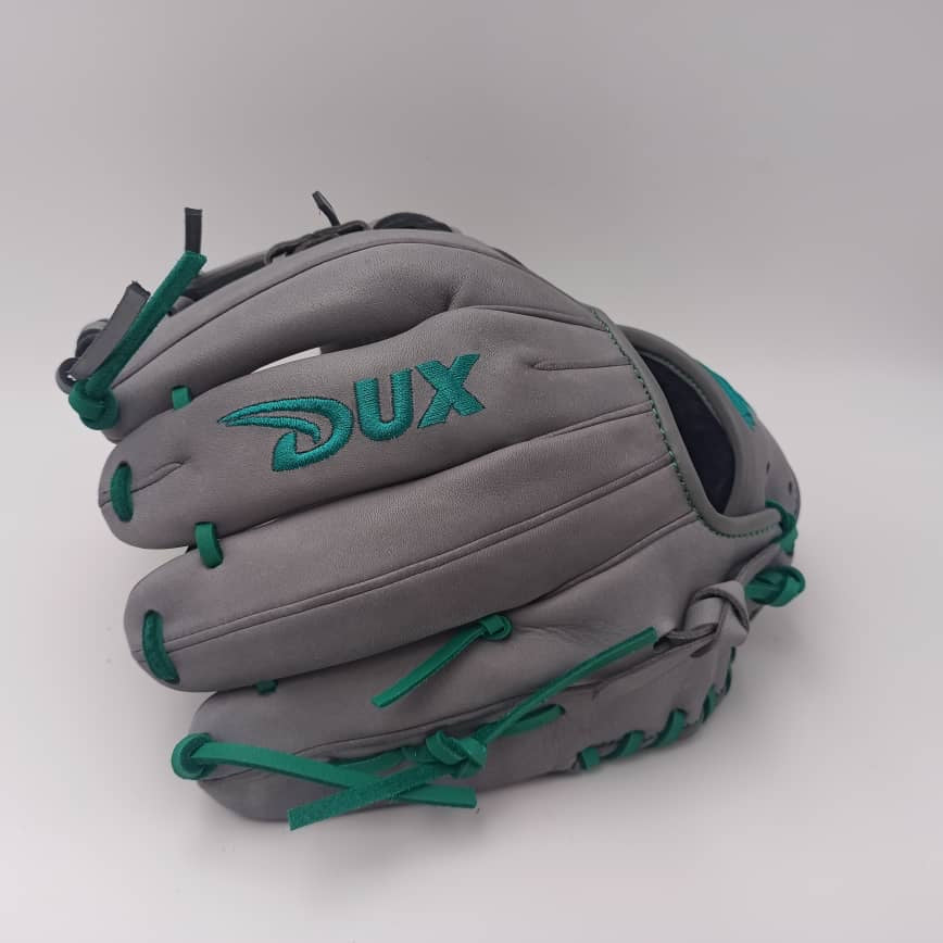 Taurus Grey/Mint Pro Collection - 11.5”