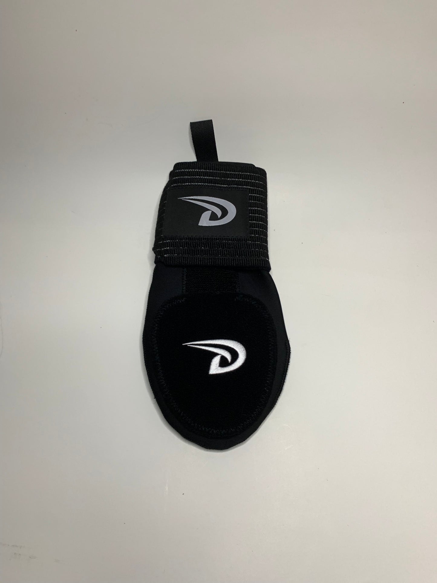 black sliding mitt