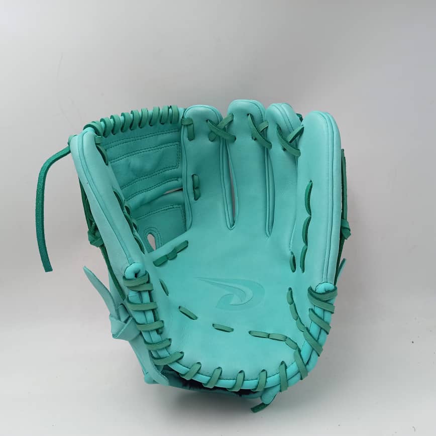 Taurus mint Pro Collection - 12”