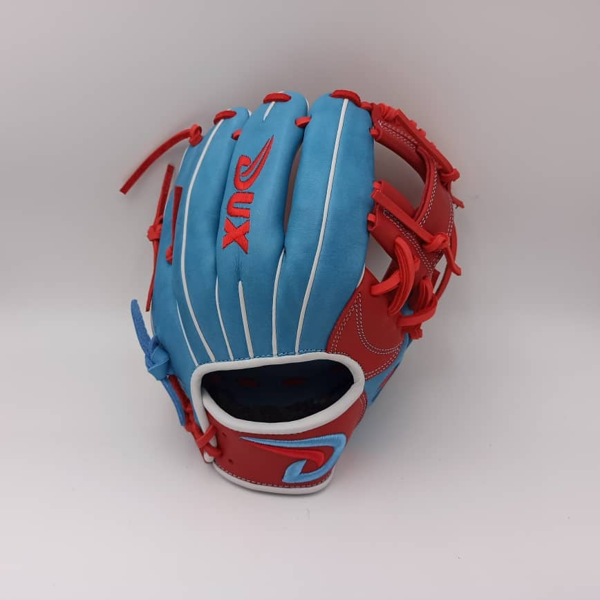 Taurus Baby Blue/Red Pro Collection - 11.5”