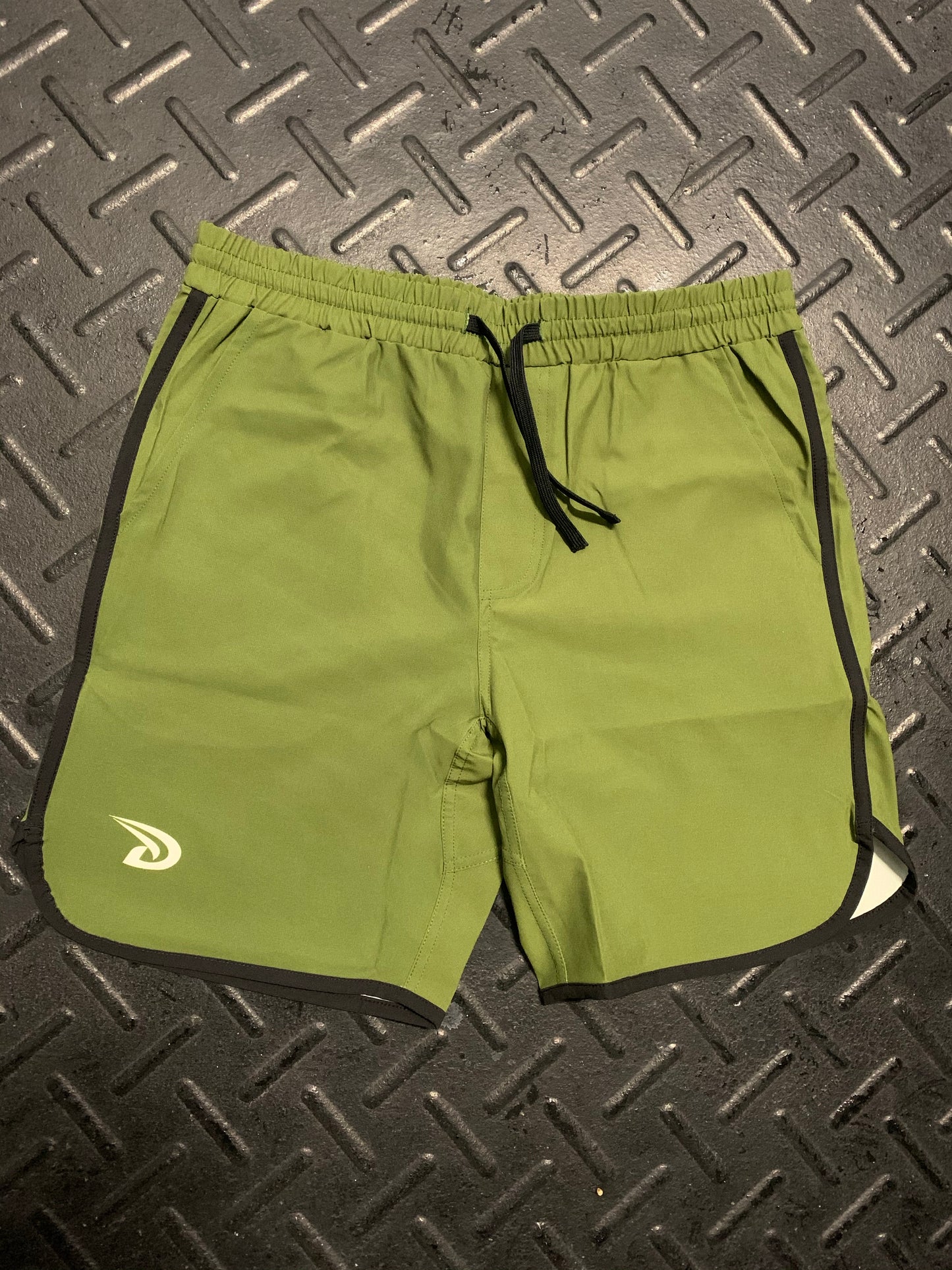 Solid Boardshorts 6"